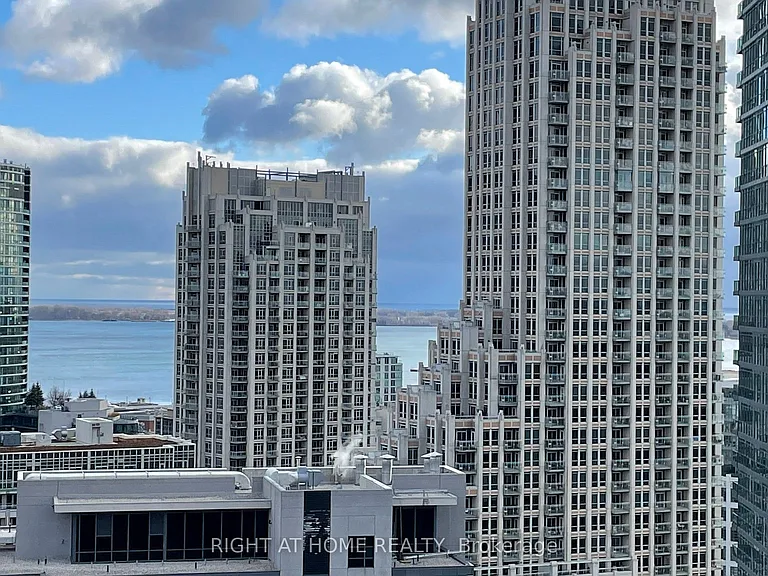 231 Fort York Blvd #2309 — Photo 30