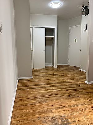 1st image of 183 Thompson St APT C3