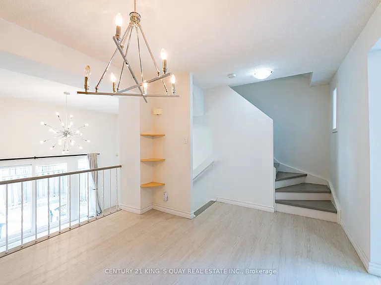 44 Chester Le Blvd #32 — Photo 14