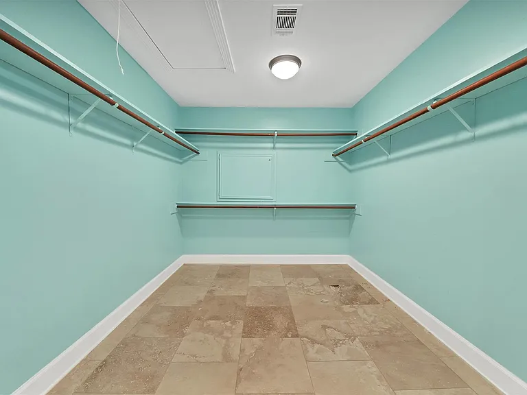 1802 Potomac Dr #C — Photo 26