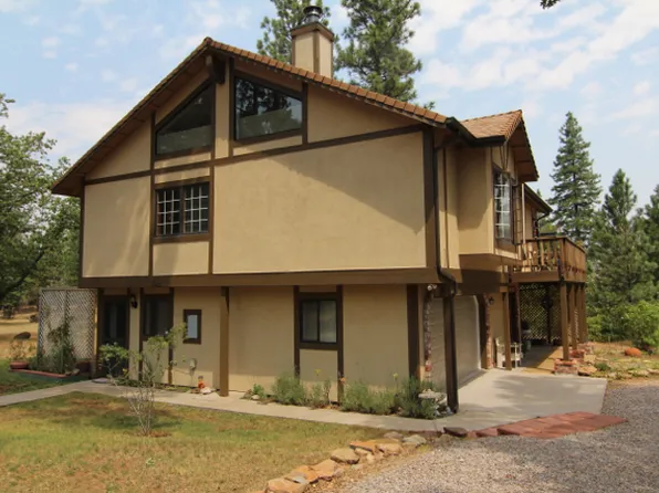 10011 Burley Dr, Weed, CA 96094