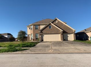 9957 Cassowary Dr, Conroe, TX 77385
