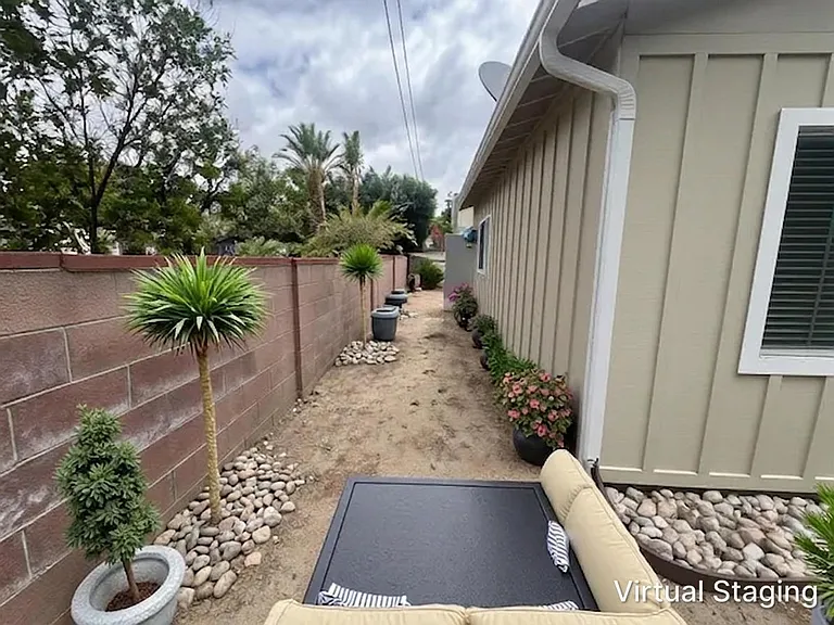 17430 W Gledhill St — Photo 36