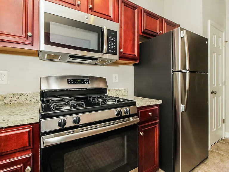 2264 Crossrail Dr — Photo 9
