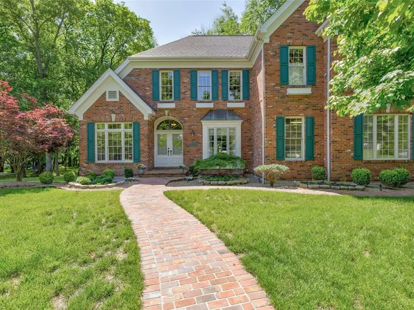 1148 Spring Brook Park, Farmington, MO 63640