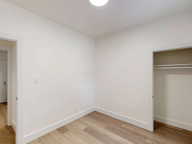 720 Jones St #3C — Photo 6