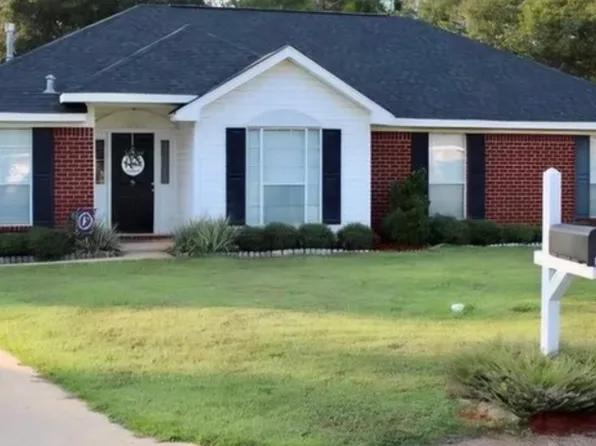 1469 Chanute Ct, Semmes, AL 36575