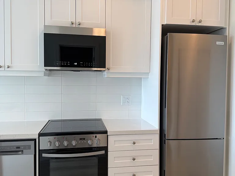 51 Clarington Blvd #1120 — Photo 7