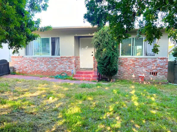 2655 Grange St, Lemon Grove, CA 91945