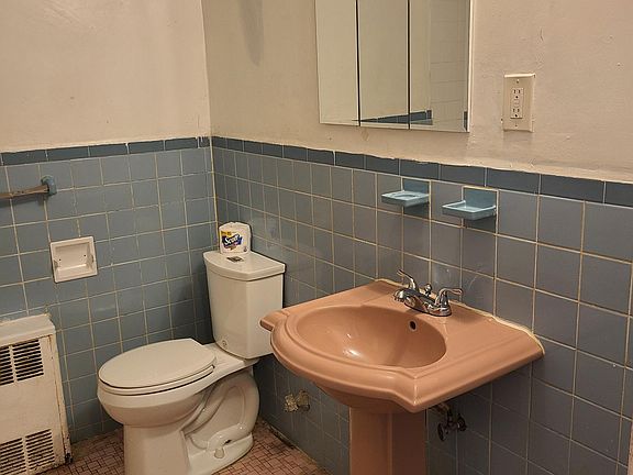 4th image of 312 Beach 68th St Floor 1