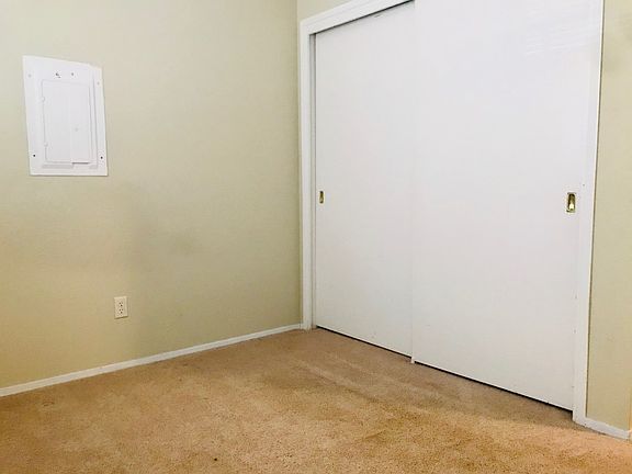 4th image of 7924 56th Avenue Ct NW