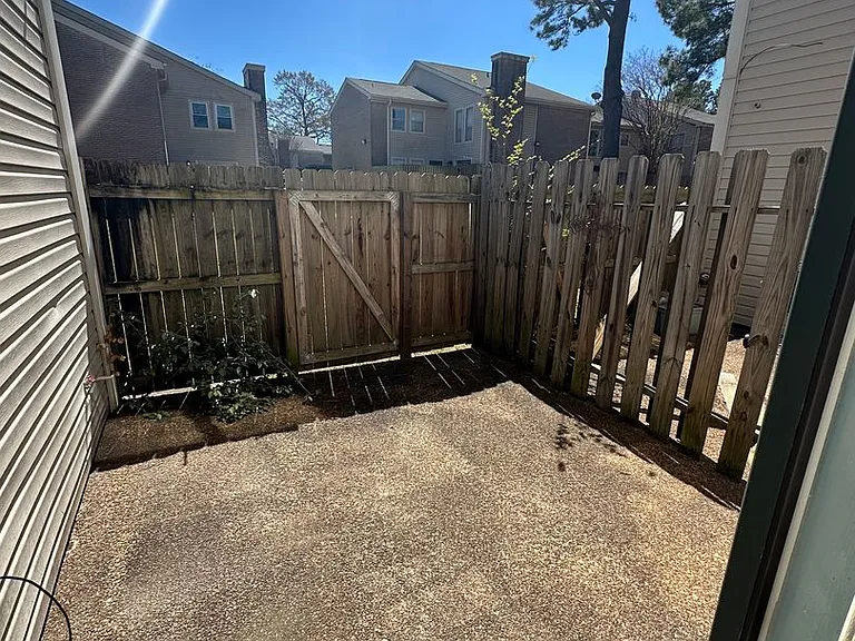 6687-3 Whispering Oak Pl — Photo 8