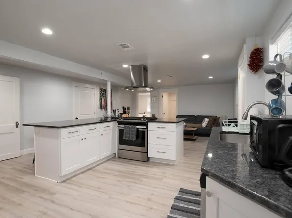 3 N Grant St #B, Denver, CO 80203