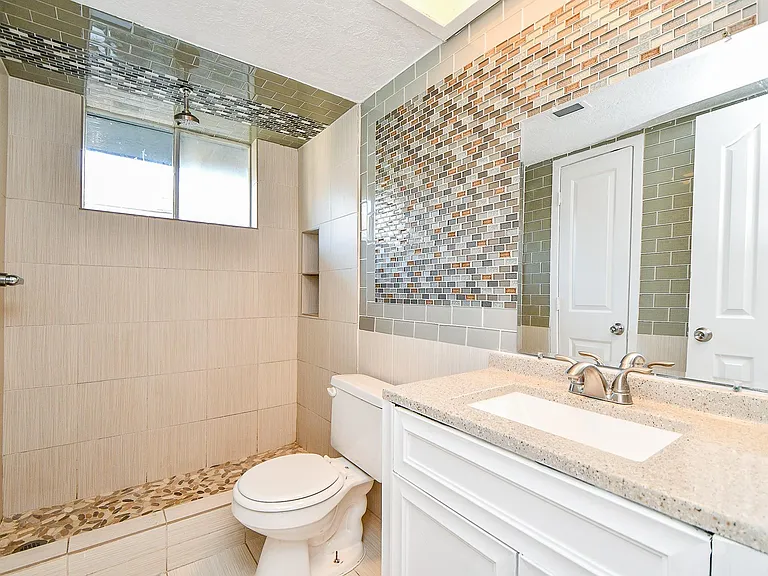 7619 W Gulf Bank Rd — Photo 21