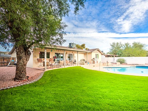 3rd image of 4541 E Alta Mesa Ave