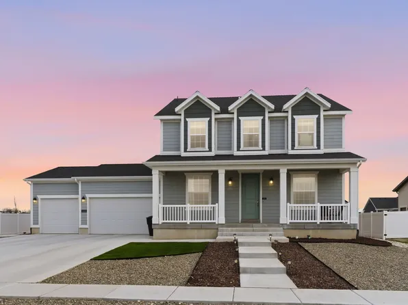 3233 W 2500 N, Clinton, UT 84015