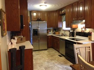 157 Dexter St, North Tazewell, VA 24630