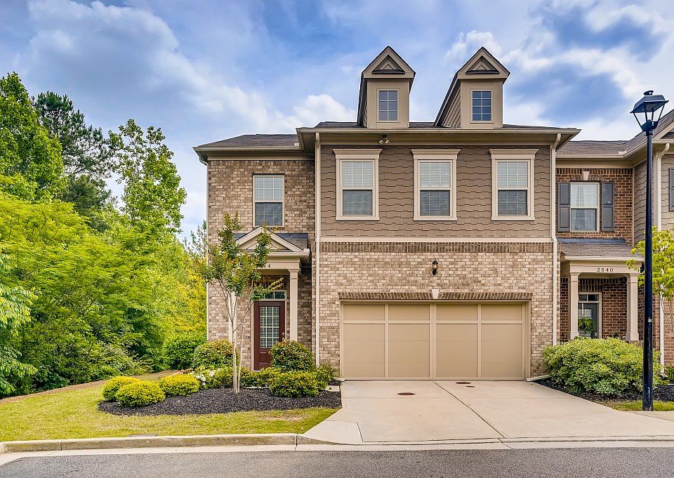 1st image of 2544 Josselyn Ln SE