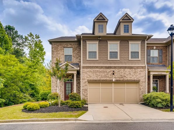 2544 Josselyn Ln SE