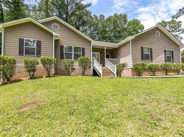 4476 Greenleaf Cir SW, Atlanta, GA 30331