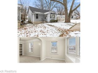 21916 Oakwood Ave, Eastpointe, MI 48021