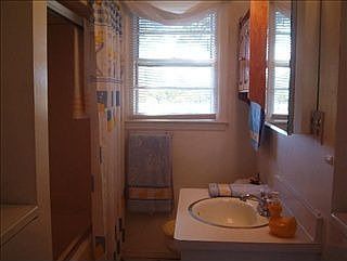 2nd image of 414 Flatwood Rd