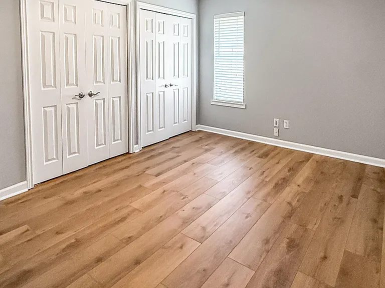 903 Canberra Rd — Photo 10