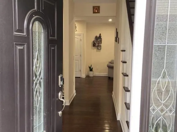 32 Cinder Rd Unit 20, Edison, NJ 08820