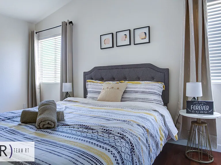 14794 Goldenrain Dr — Photo 31