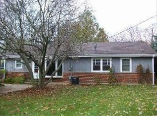 5715 Woodland Dr, Western Springs, IL