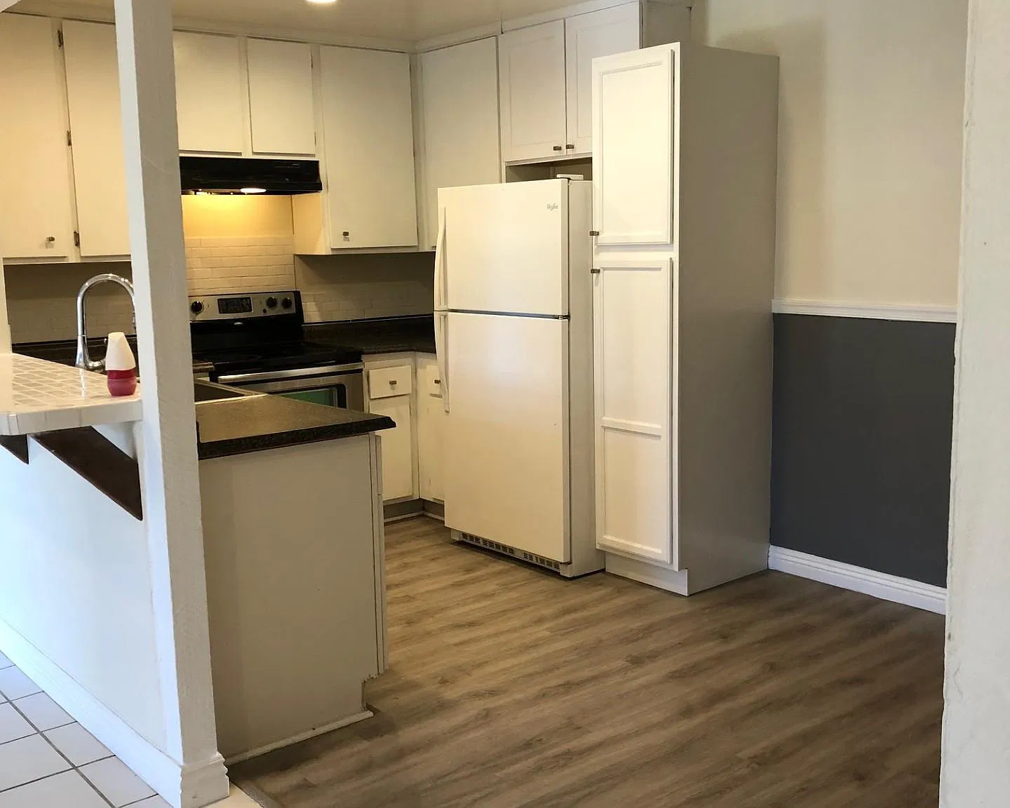 3 bed, 1135 sqft, $3,350 — Photo 4
