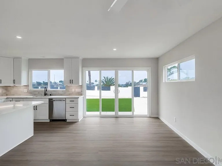 6201 Romo St — Photo 3