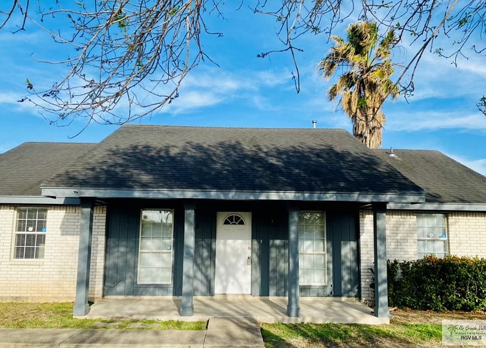1st image of 2102 Skyview Cir