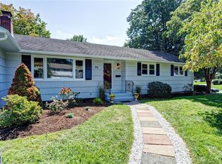95 Beacon St, Newington, CT 06111