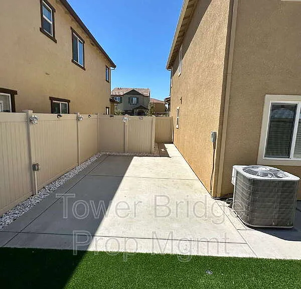 11789 Plato Way — Photo 46