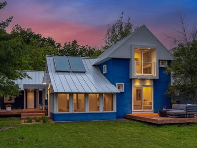 303 W 77th St, Chanhassen, MN, 55317