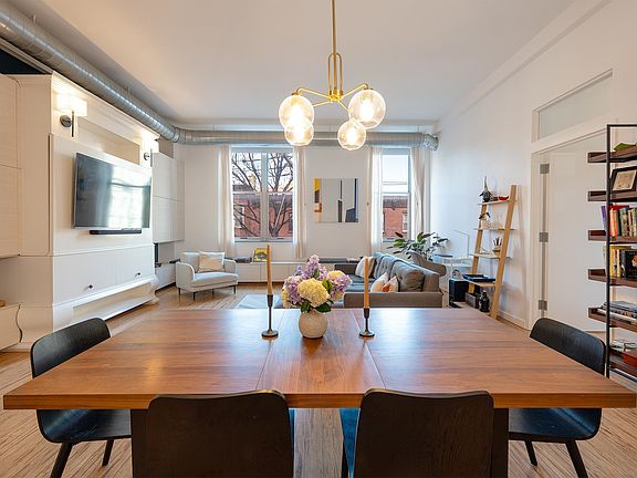 4th image of 232 Pavonia Ave APT 323