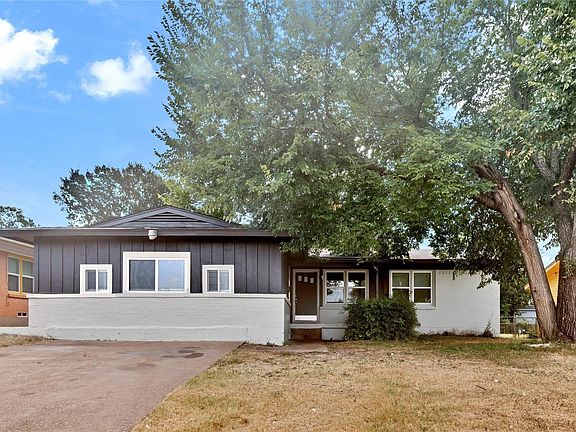 2nd image of 4208 Huckleberry Cir