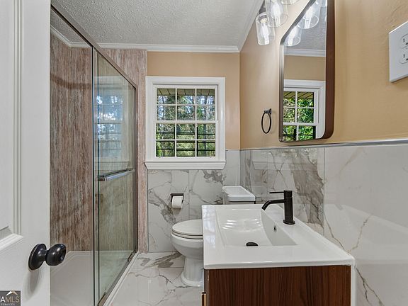 5th image of 2292 Camp Ground Rd SW