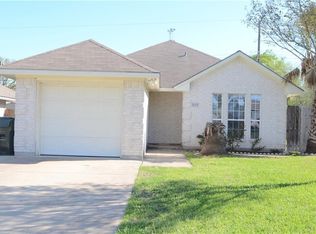1005 Bittle Ln, Bryan, TX 77803