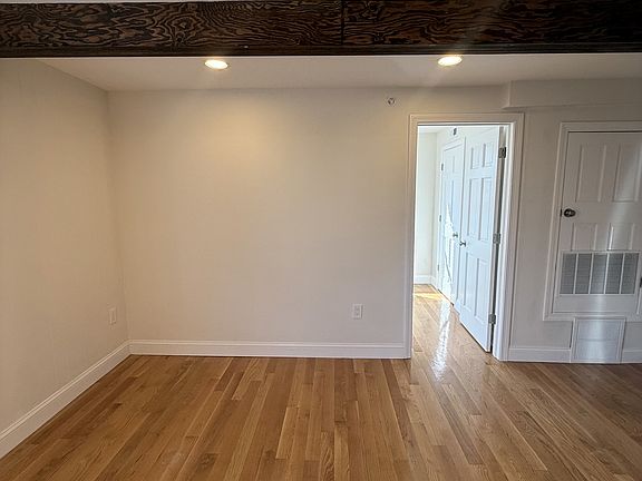 5th image of 12 W Green St #6