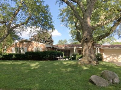1911 78th St, Windsor Heights, IA, 50324
