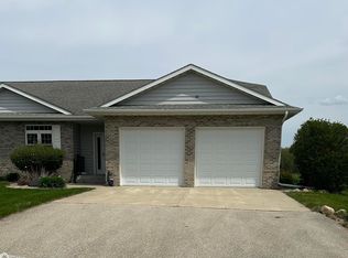 412A Brickyard Rd, Sheffield, IA 50475