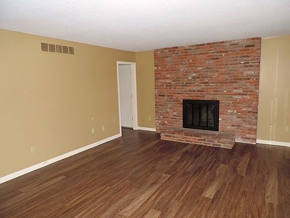 5th image of 605 Westgate St