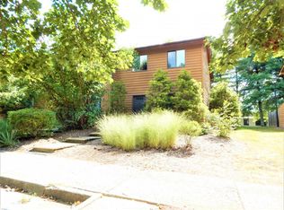 935 Lora Ln, Blacksburg, VA --