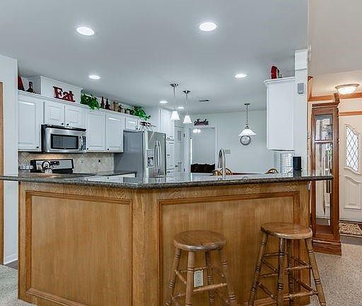5th image of 5549 Somerford Ln