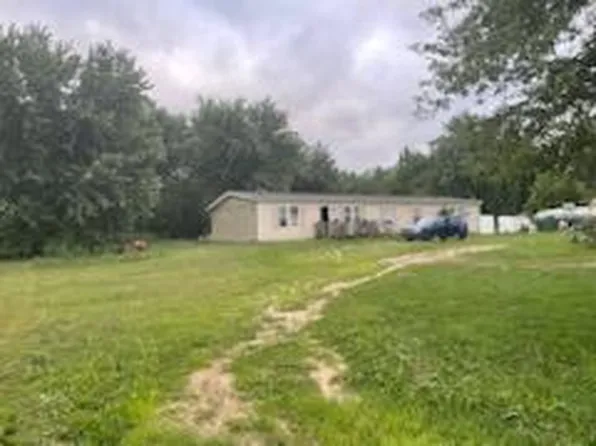 5860 S 250 W, North Judson, IN 46366