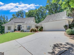 3040 Hickory Hills Dr, Gainesville, GA