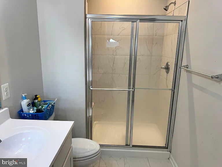 5818 Imperial Dr — Photo 10