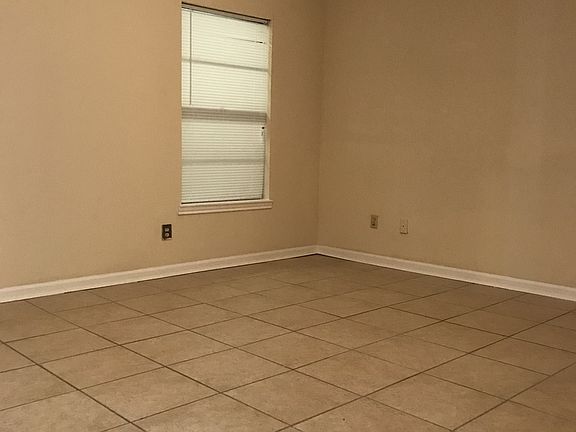 4th image of 801 General Mouton Ave APT 2